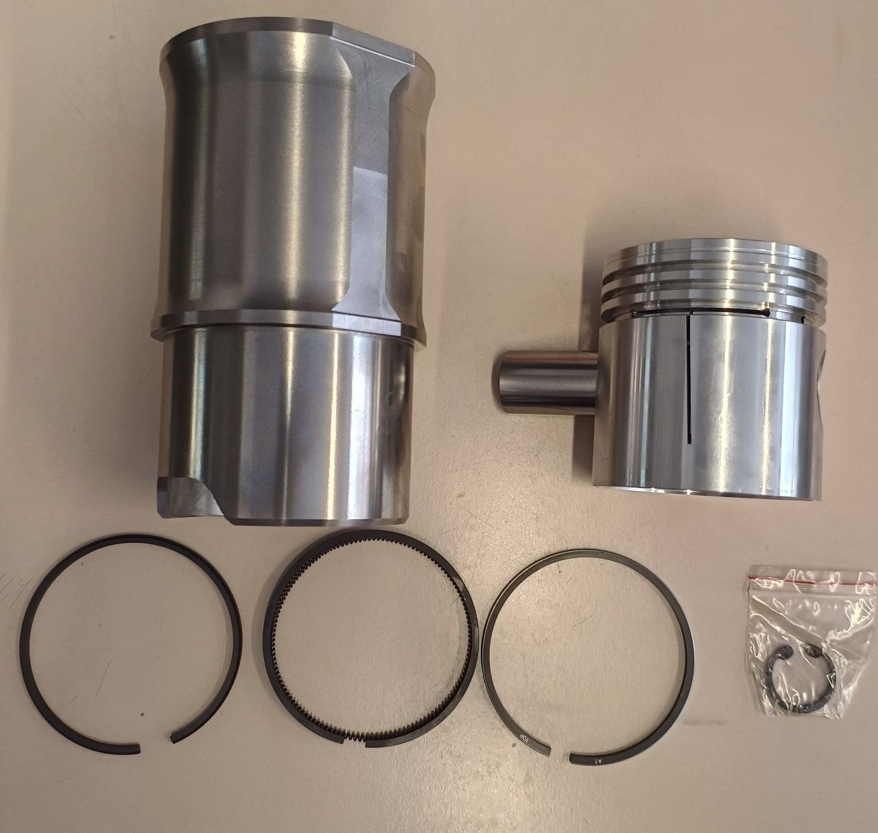 CAV7701 - Line and piston kit Ar59 gasoline